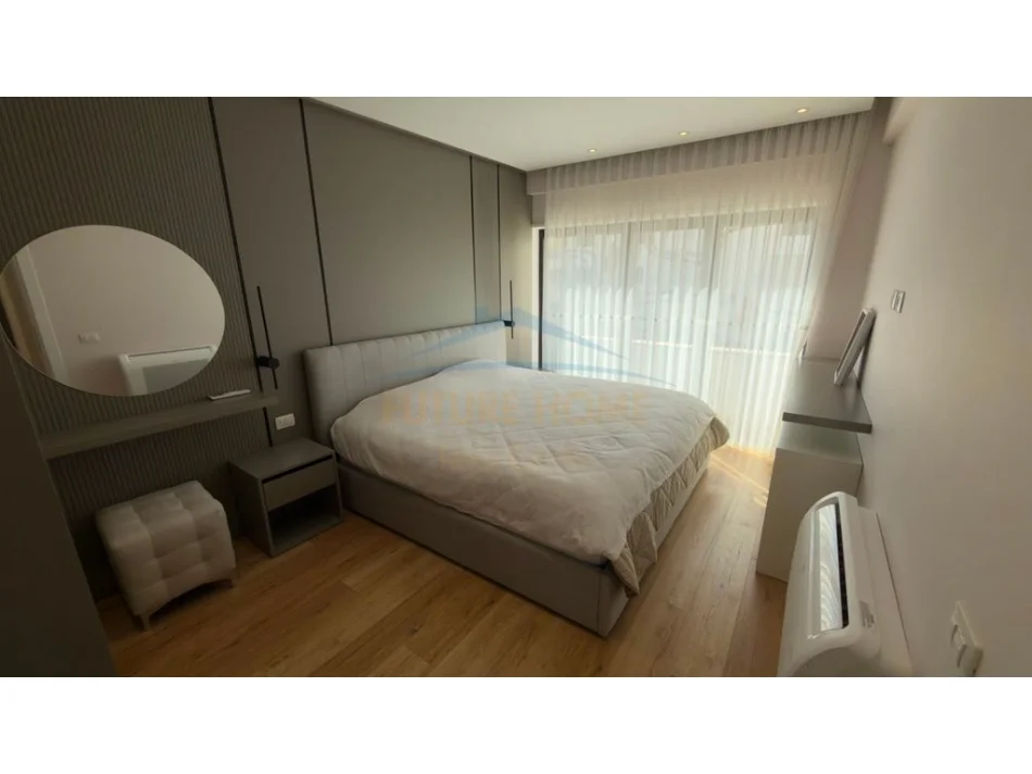 Tirane, jepet me qera apartament 2+1+Ballkon Kati 2, .Empire69941
