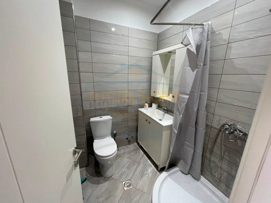 Tirane, jepet me qera apartament 2+1 Kati 3, 125 m² 950 € (KOPSHTI ZOOLOGJIK)