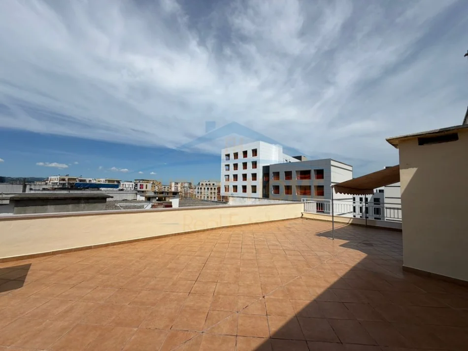 Tirane, shitet 2+1 Kati 5, 162 m² 370.000 € (JORDAN MISJA)