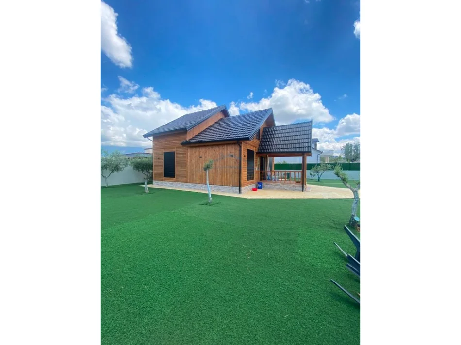 Kamez , jepet me qera Vile 1 Katshe , 930 m² (Liqeni i Cerkezes )