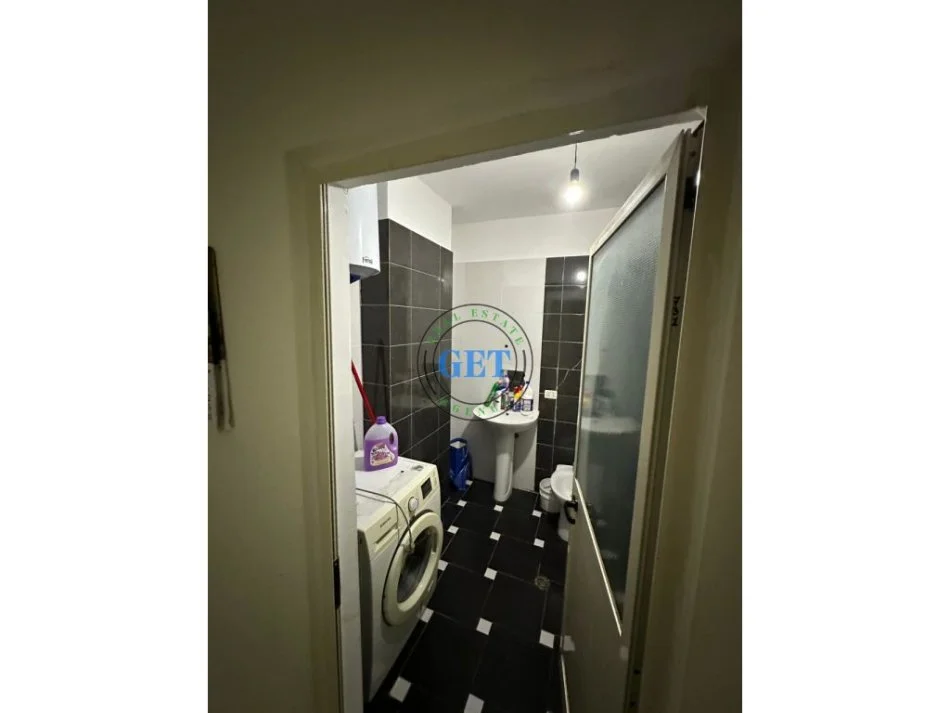 Durres, shitet apartament 2+1+Ballkon Kati 1, 102 m² 86.700 € (Spitali Durres)