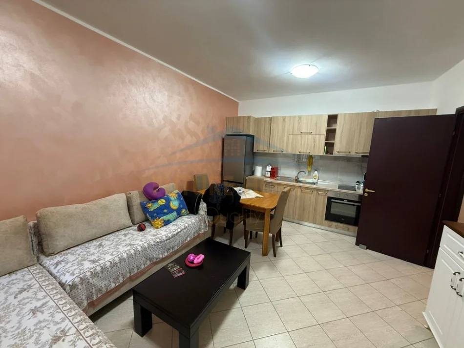 Durres, shitet apartament 1+1+Ballkon Kati 1, 60 m² 66.000 € 