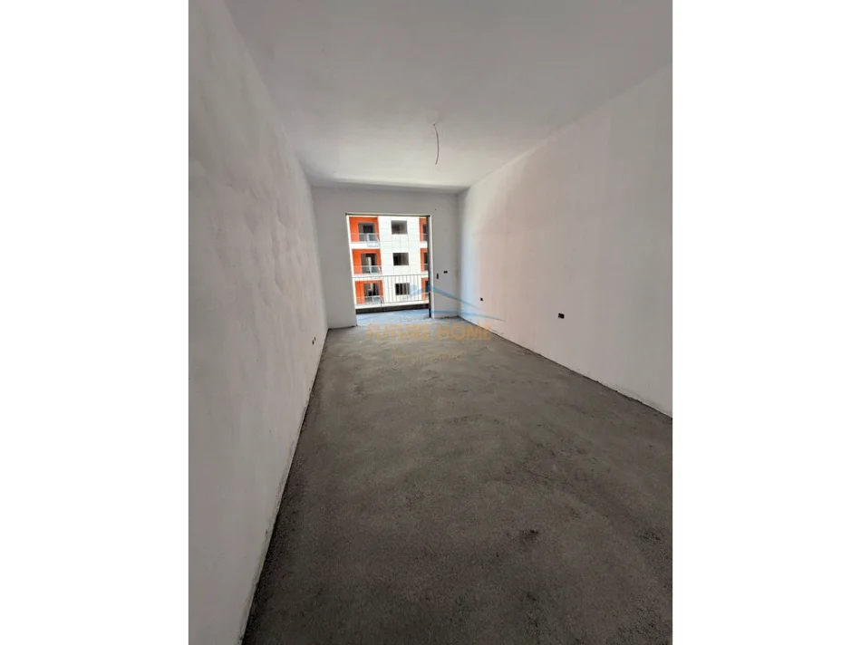 Tirane, shitet apartament 2+1+Aneks+Ballkon Kati 3, 104 m² 114.000 € (PASKUQAN)