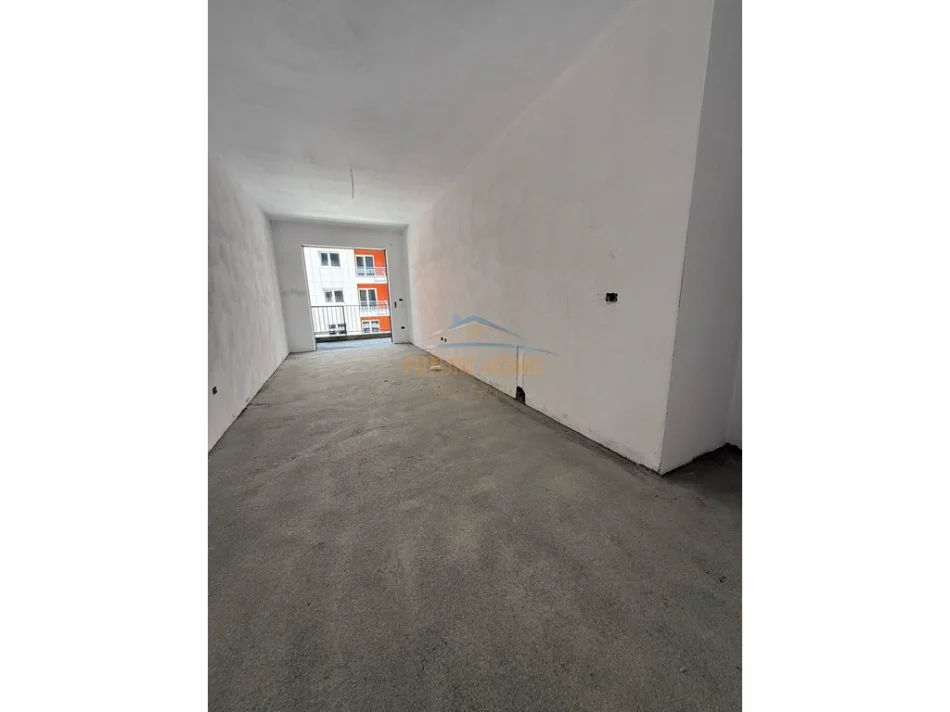 Tirane, shitet apartament 2+1+Aneks+Ballkon Kati 3, 104 m² 114.000 € (PASKUQAN)
