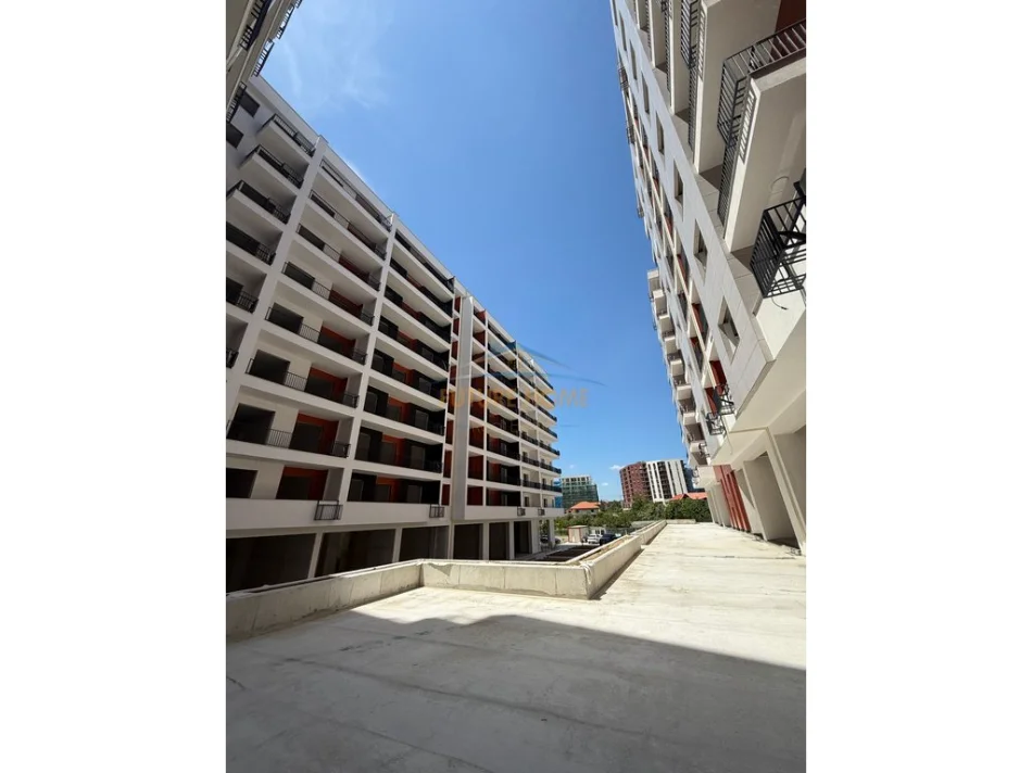 Tirane, shitet apartament 2+1+Ballkon Kati 3, 101 m² 102.000 € (Paskuqan)