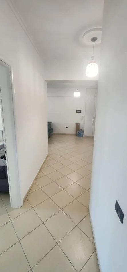 Durres, shitet apartament 2+1 Kati 2, 110 m² 140.000 € (GOLEM DURRES!)