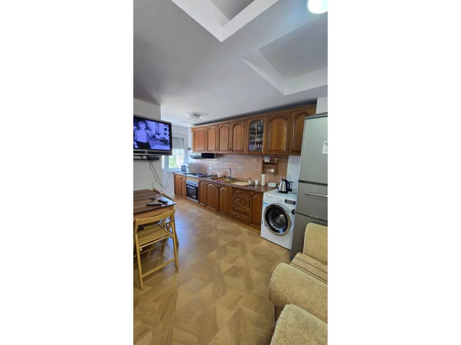 Tirane, shitet apartament 2+1 Kati 6, 71 m² 150.000 € 