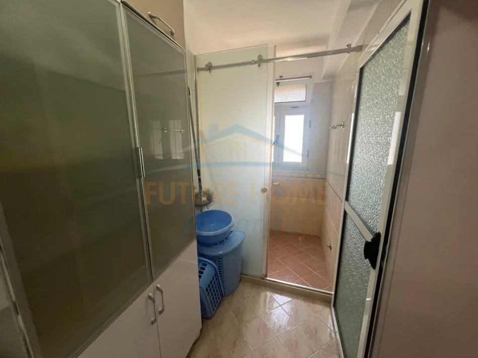 Tirane, shitet apartament 2+1 Kati 3, 73 m² 180.000 € (ALI DEMI)