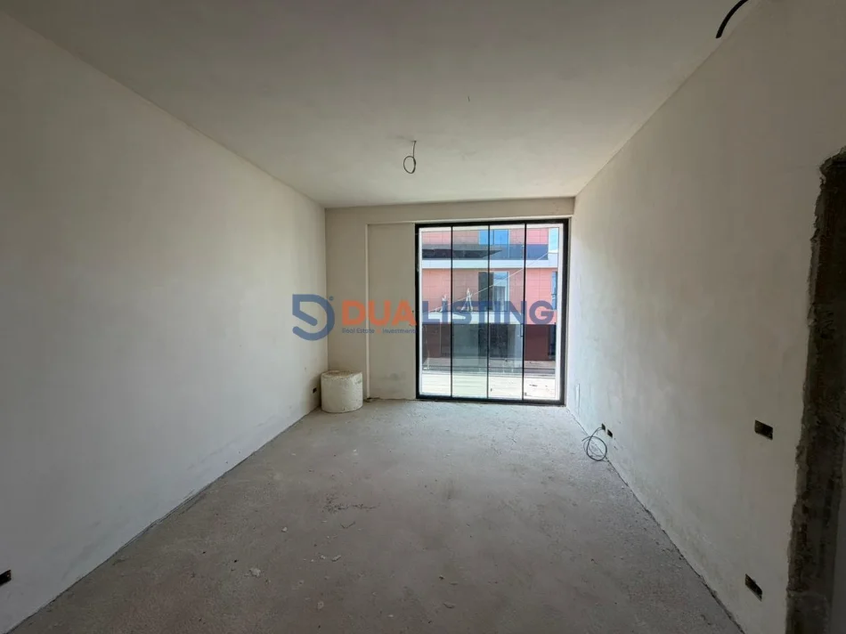 Tirane, shitet apartament 1+1 , 79 m² 179.000 € (Mjull Bathore)