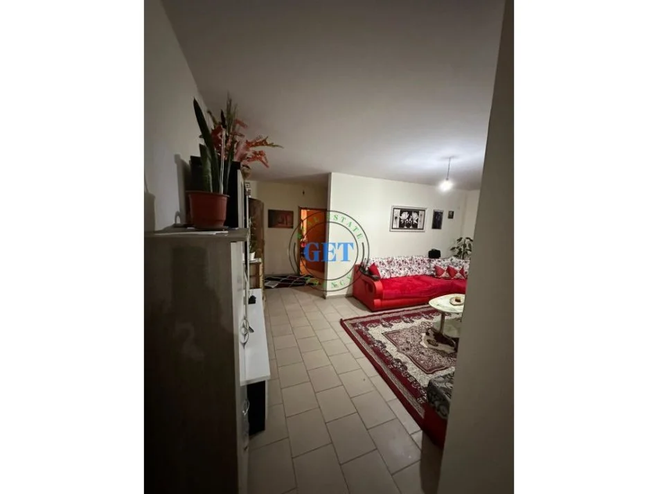 Durres, shitet apartament 2+1+Ballkon Kati 1, 102 m² 86.700 € (Spitali Durres)