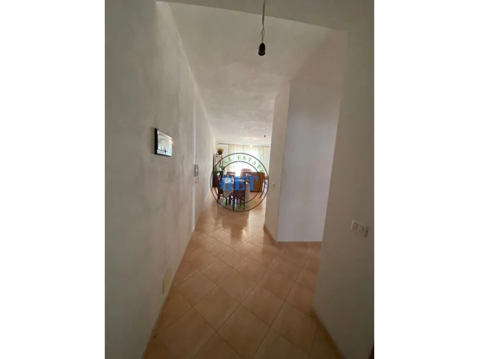 Durres, shitet apartament 2+1 Kati 5, 117 m² 140.000 € (Plazh Hekurudha)