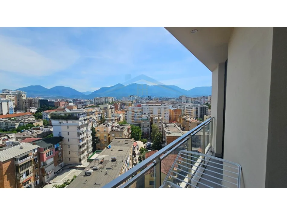 Tirane, jepet me qera apartament 1+1 Kati 8, 75 m² 850 € 
