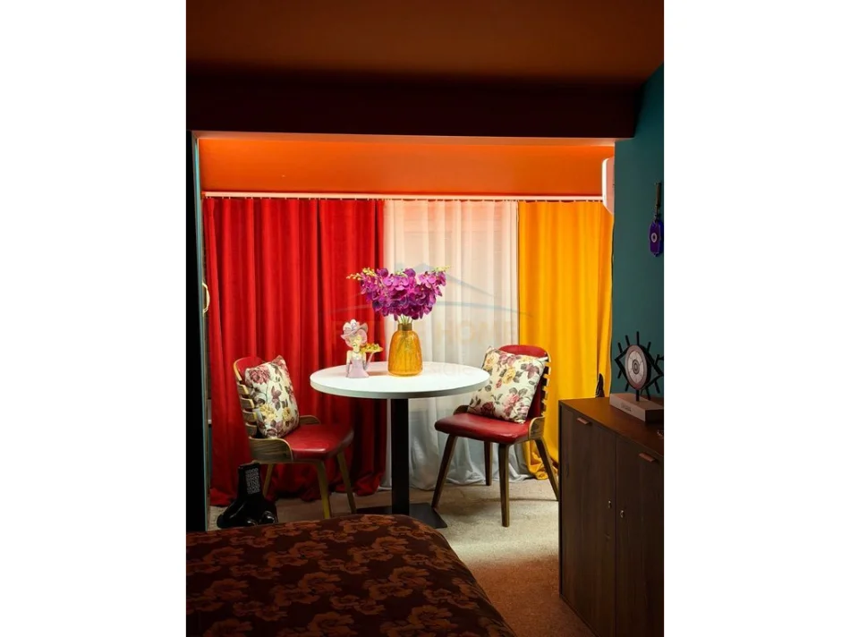 Tirane, jepet me qera garsonier 1+1 Kati 8, 42 m² 350 € (Rruga Frosina Plaku)