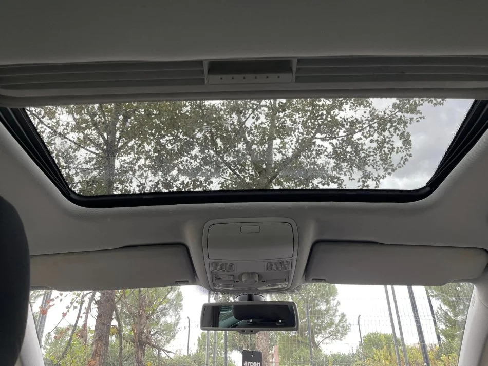 Tirane, shes makine VW GOLF 6 Nafte, e zeze manuale Klima 193.000 km 6.490 €