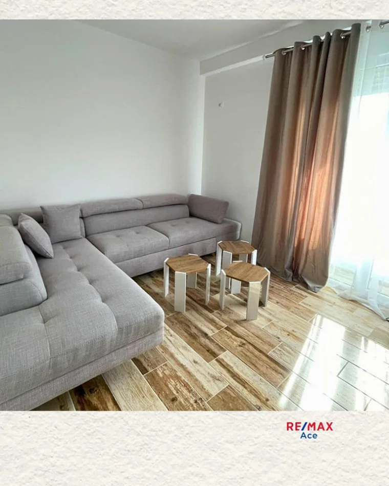 Durres, shitet apartament 2+1+Ballkon Kati 1, 77 m² 100.000 € (GOLEM!)