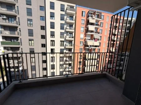 Tirane, shitet apartament 2+1 Kati 5, 78 m² 147.000 € (Kompleksi Jolla, Unaza e Re)