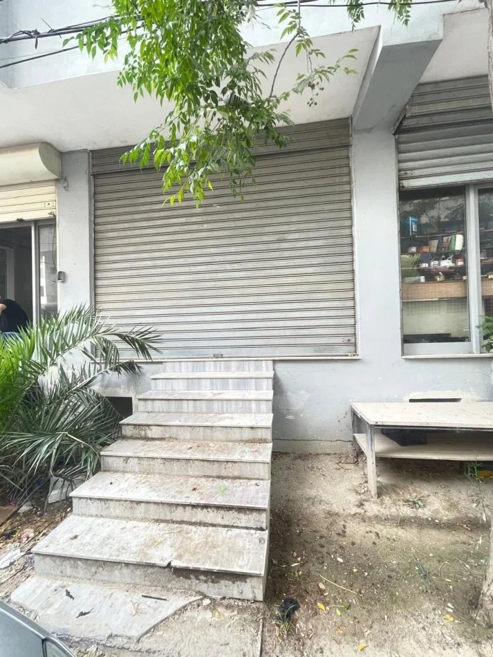 Durres, jepet me qera ambjent biznesi Kati 0, 45 m² 250 € (POSTA PLAZH)