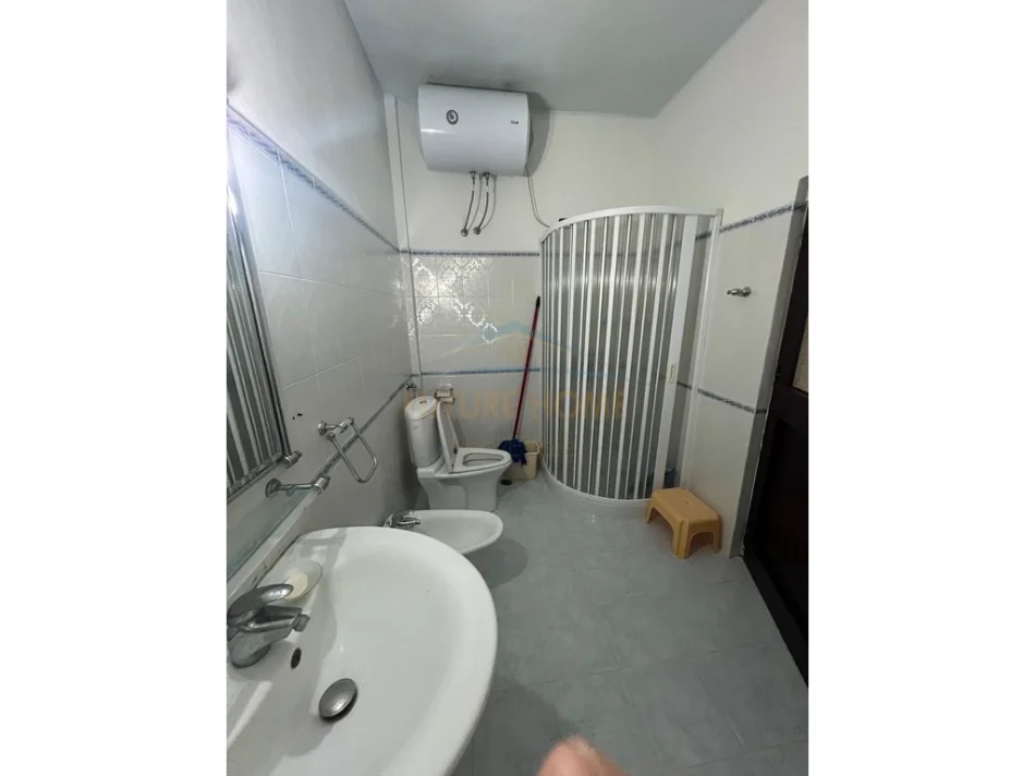 Durres, shitet shtepi , 70 m² 1.350.000 € (SHIJAK)