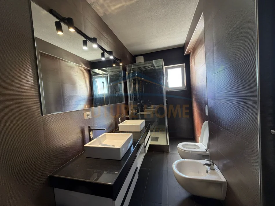 Durres, shes apartament 2+1+Ballkon Kati 6, 114 m² 390.000 € 