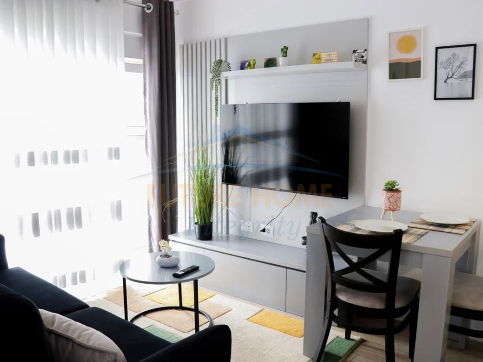 Tirane, shitet apartament Kati 6, 36 m² 77.000 € (Kompleksi Mangalem, Ali Demi)
