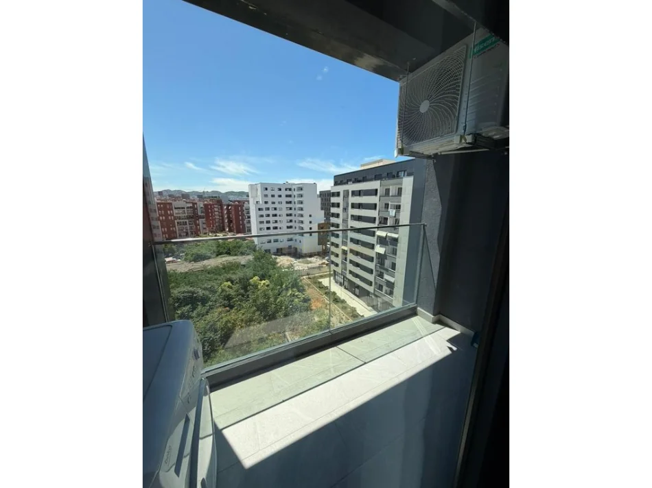 Tirane, jepet me qera apartament 2+1 Kati 7, 82 m² 800 € (Don Bosko)