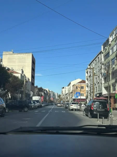 Durres, shes shtepi 1 Katshe Kati 1, 300 m² 230.000 € (QENDER)