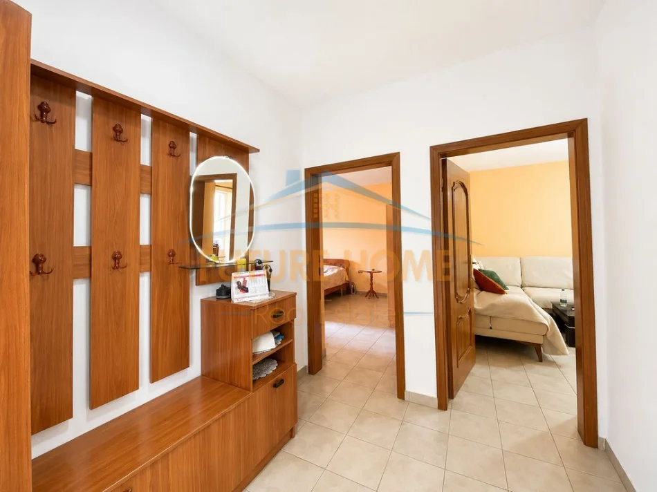 Shitet, Apartament 2+1, Rruga e Elbasanit 0696069906