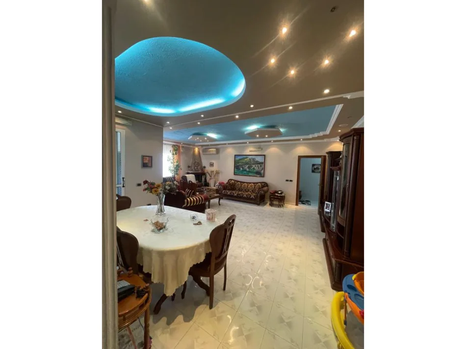Shitet, Apartament 2+1+2, Irfan Tomini, Tiranë 0696069906