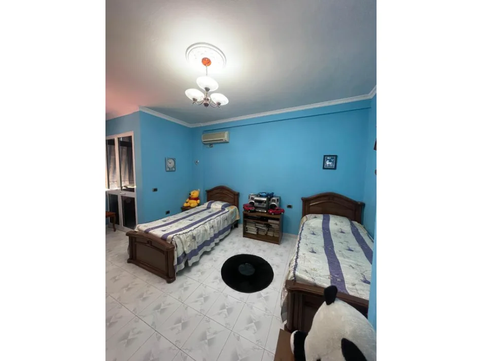 Shitet, Apartament 2+1+2, Irfan Tomini, Tiranë 0696069906