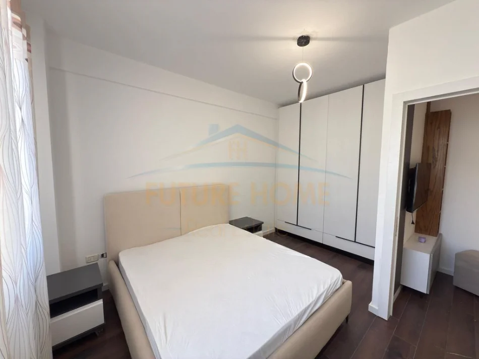 Shitet, 2 Apartamente 1+1, Kompleksi Fratari, Unaza e Re 0696069906
