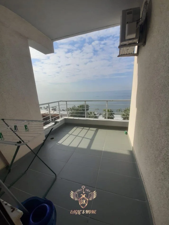 Durres, jepet me qera apartament 2+1+Ballkon Kati 3, 100 m² 600 € (currilA)