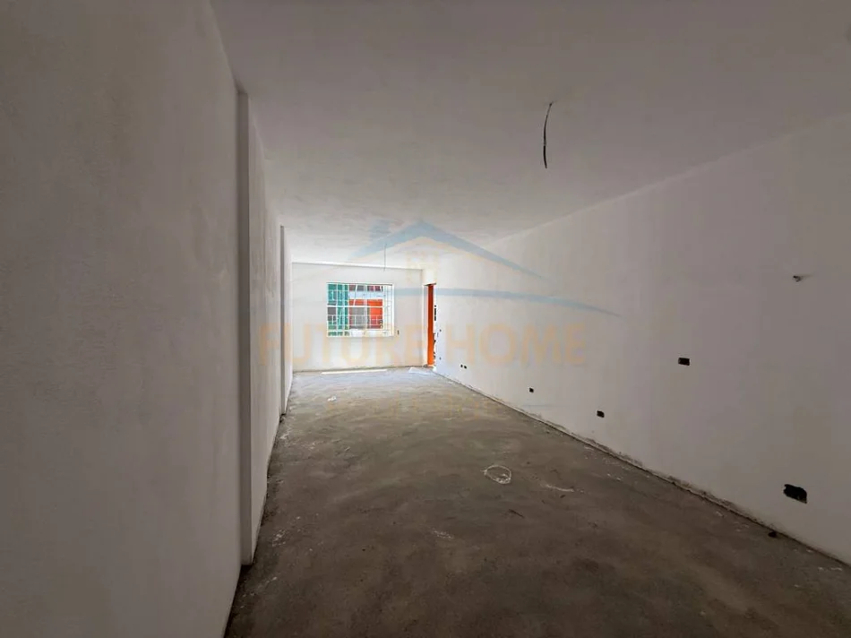 Shitet, Apartament 2 + 1 + 2 , Space City, Paskuqan 0696069906
