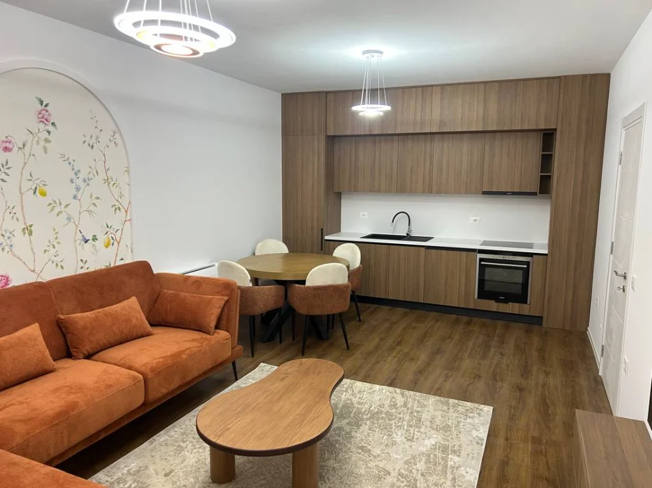 Tirane, jepet me qera apartament 1+1 Kati 5, 70 m² 550 € (Kompleksi Ndregjon)