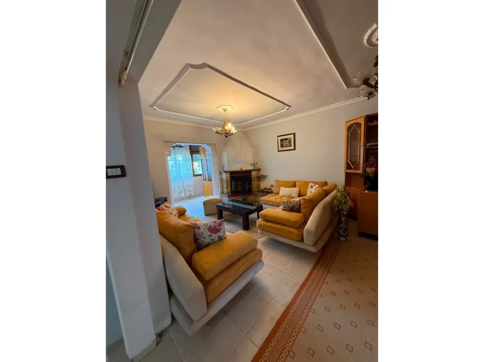 Tirane, jepet me qera apartament 1+1 Kati 4, 83 m² 550 € (Bulevardi Zhan D;Ark)