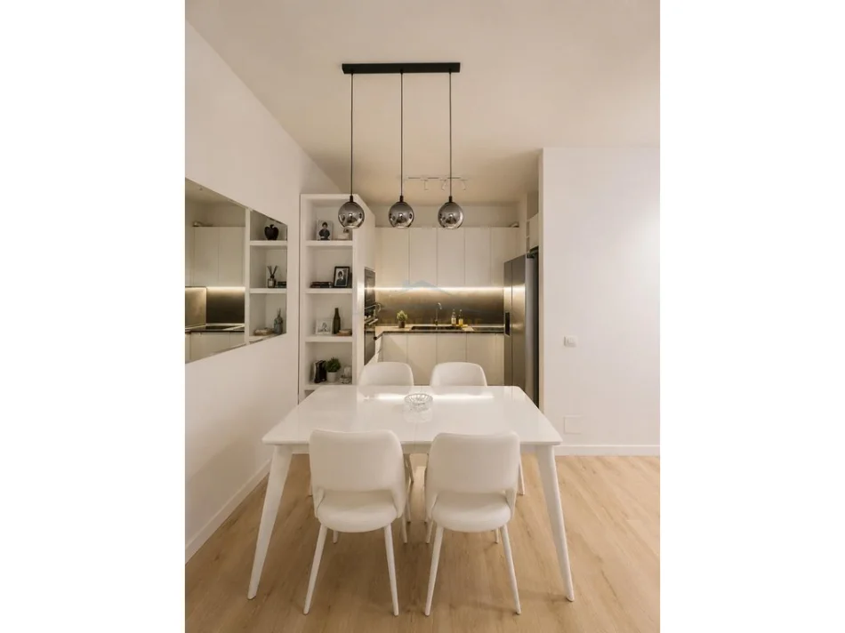 Shitet , Apartament 2+1+2, Oasis Residence , Unaza e Re 0696069906