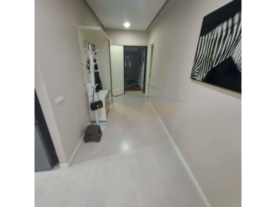 Shitet, Apartament 3+1+2, Mëzez 0696069906