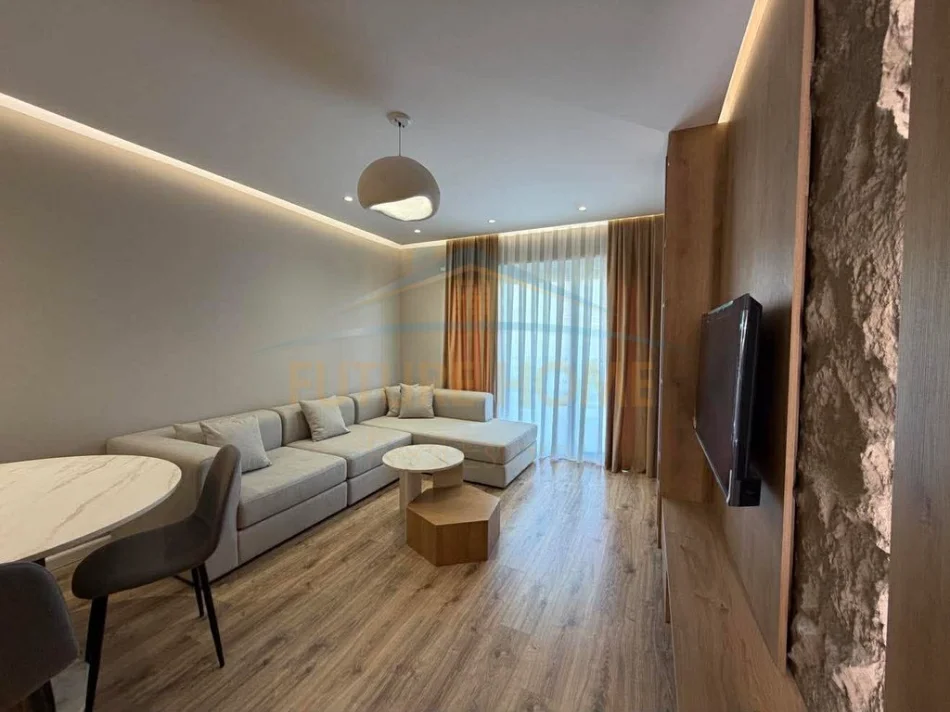 Tirane, Qera apartament 1+1 Kati 4, 73 m² (LAPRAKE)