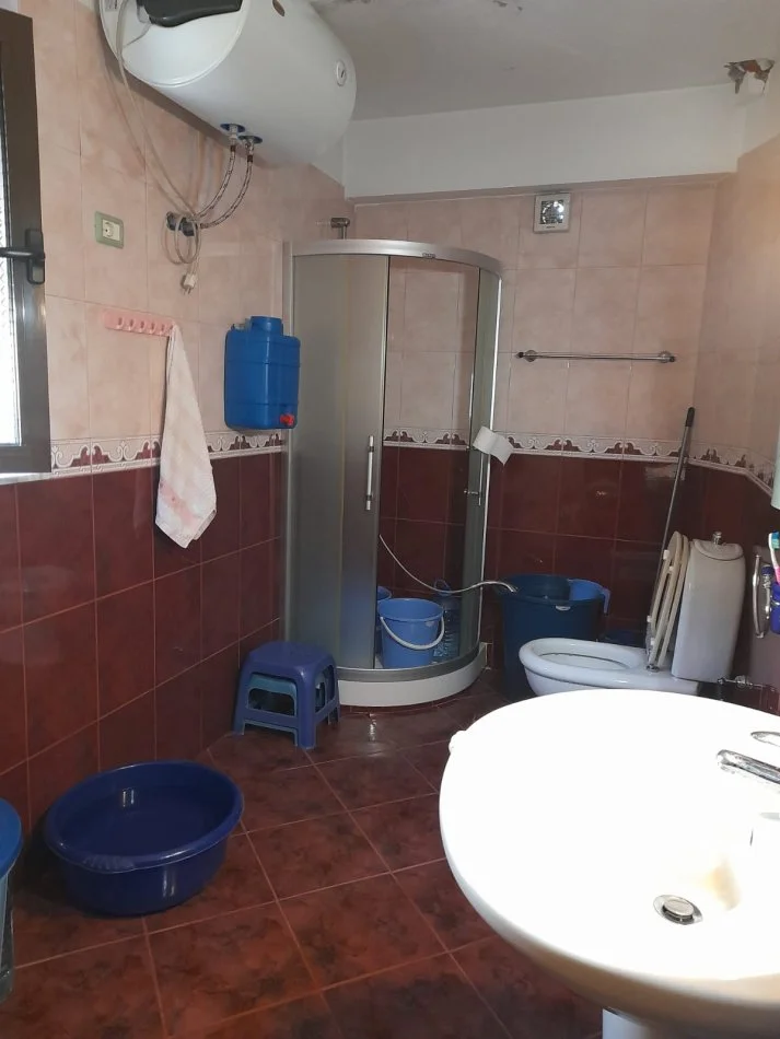 Tirane, shitet apartament 2+1 Kati 3, 99 m² 110.000 € (Rruga Pasho Hysa)