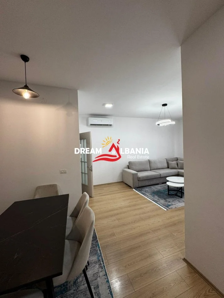 Tirane, jepet me qera apartament 2+1 Kati 5, 100 m² 800 € (ne Don Bosko)