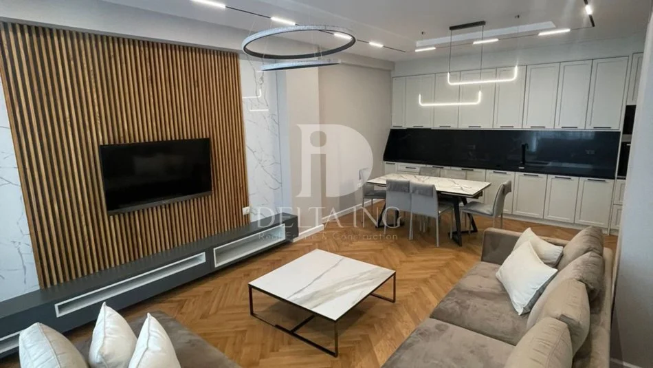 Tirane, jepet me qera apartament 3+1+Aneks+Ballkon Kati 5, 150 m² 2.500 € (Rruga Kosovareve)