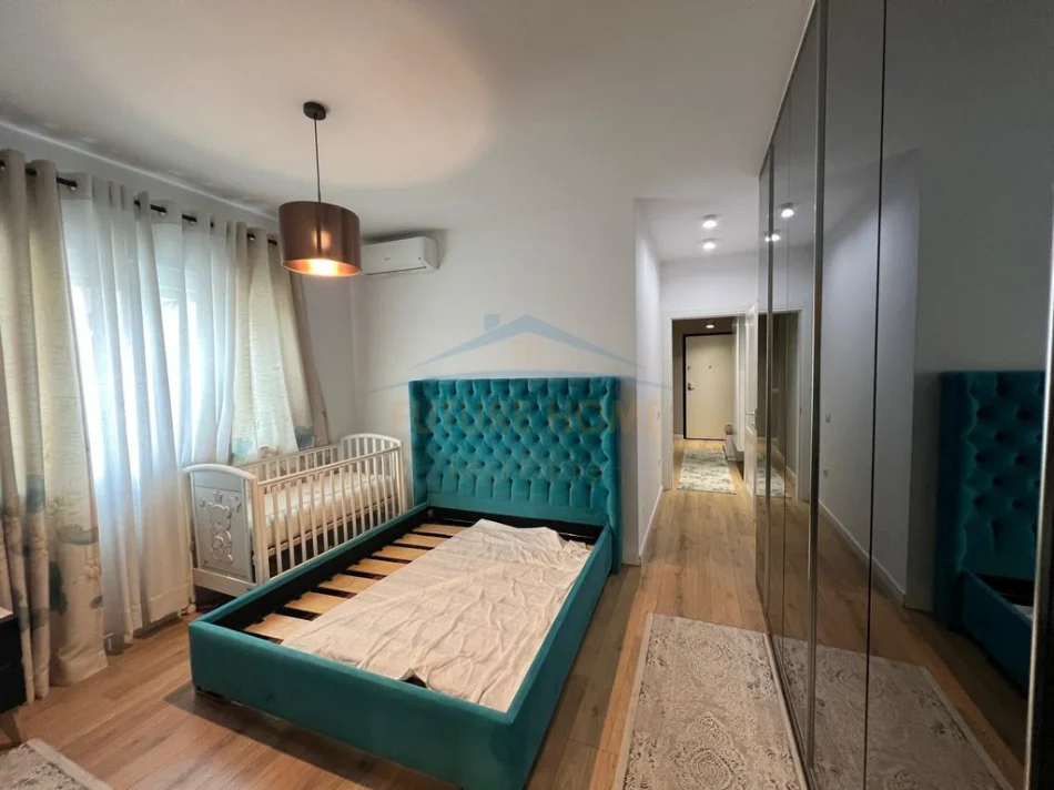 Tirane, shitet apartament 2+1 Kati 4, 110 m² 286.000 € (Kompleksi Panorama)