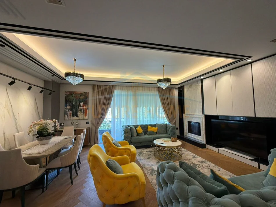Tirane, shitet apartament 2+1 Kati 4, 123 m² (Liqeni thate)