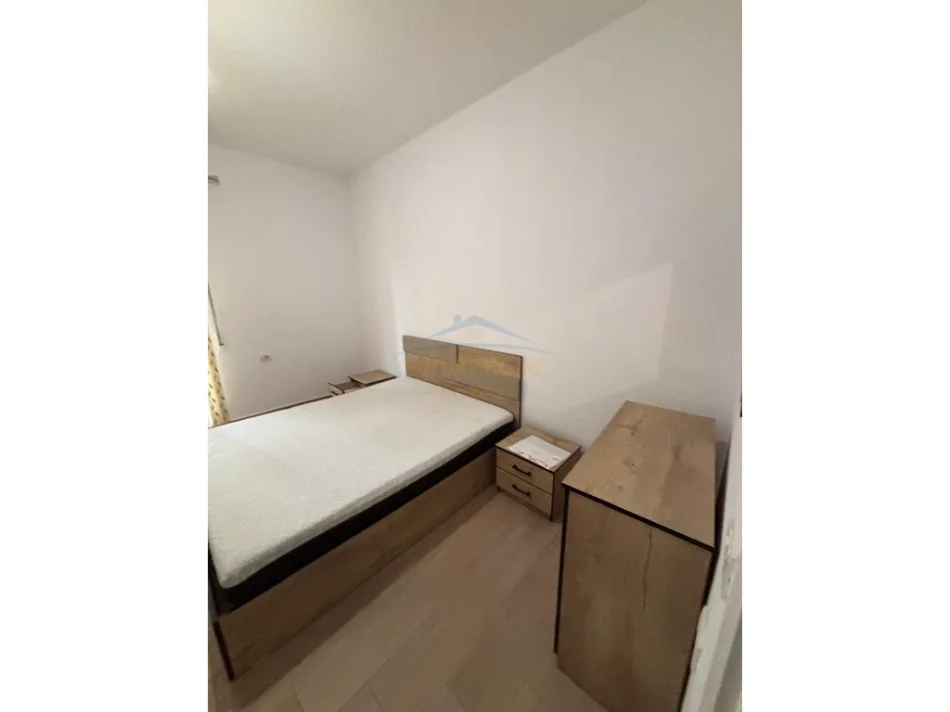 Shqiperi, shitet apartament 2+1 Kati 1, 106 m² 225.000 € 