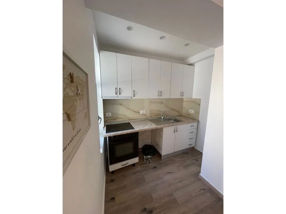 Tirane, shitet apartament 1+1 Kati 0, 51 m² 139.000 € (Mine Peza)