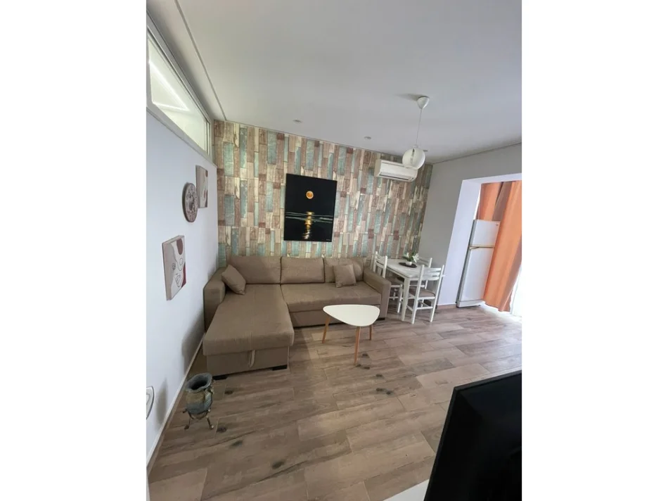 Tirane, shitet apartament 1+1 Kati 0, 50 m² 139.000 € (Mine Peza , Tirane)