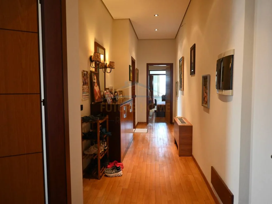 Tirane, shitet apartament+verande | Penthouse 3+1+Aneks+Ballkon Kati 7, 155 m² 420.000 € (Kodra e Diellit)