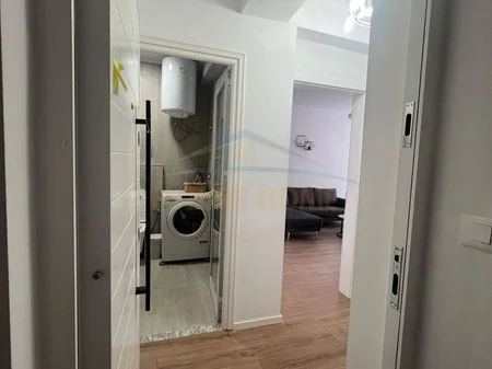 Tirane, jepet me qera apartament 1+1 Kati 6, 49 m² 600 € (Don Bosko)