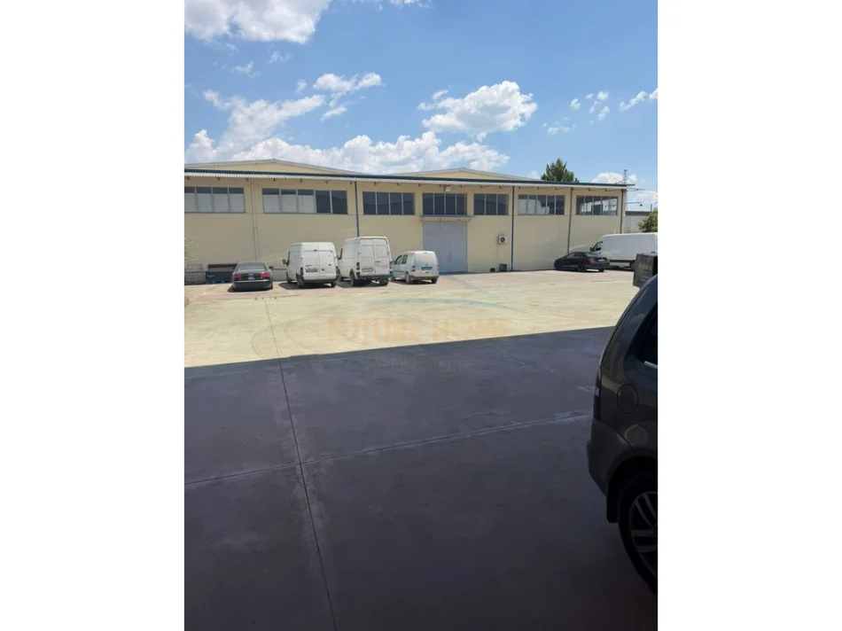Qira, Kapanon, Autostrada Tiranë-Durrës (Prane QTU). 0696069906