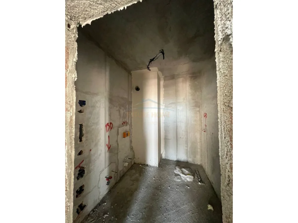 Shitet, Apartament 2+1+2+Post Parkimi, Don Bosco, Tirane 0696069906