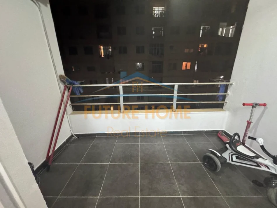 Tirane, jepet me qera apartament 1+1 Kati 4, 59 m² 420 € 